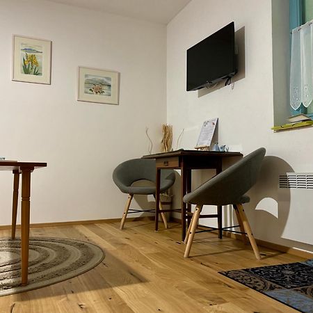 Apartmany Uprostred Zelene Lednice Exterior foto