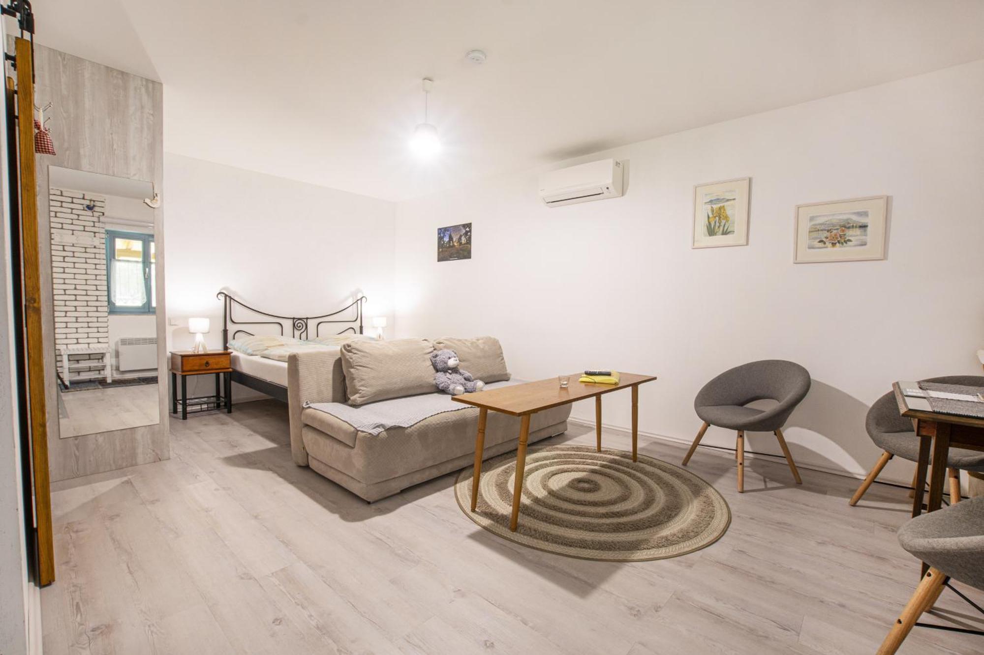 Apartmany Uprostred Zelene Lednice Exterior foto