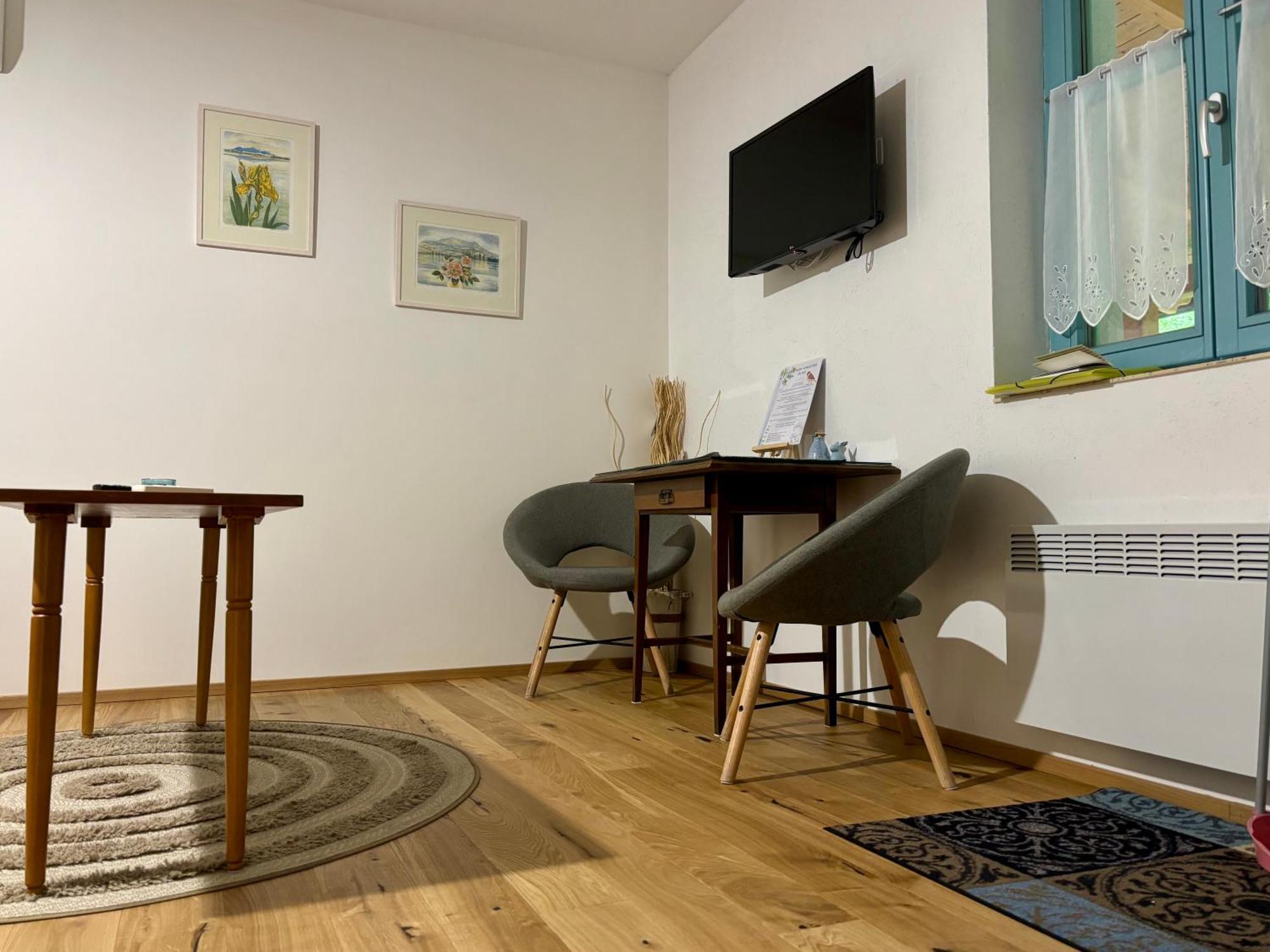 Apartmany Uprostred Zelene Lednice Exterior foto