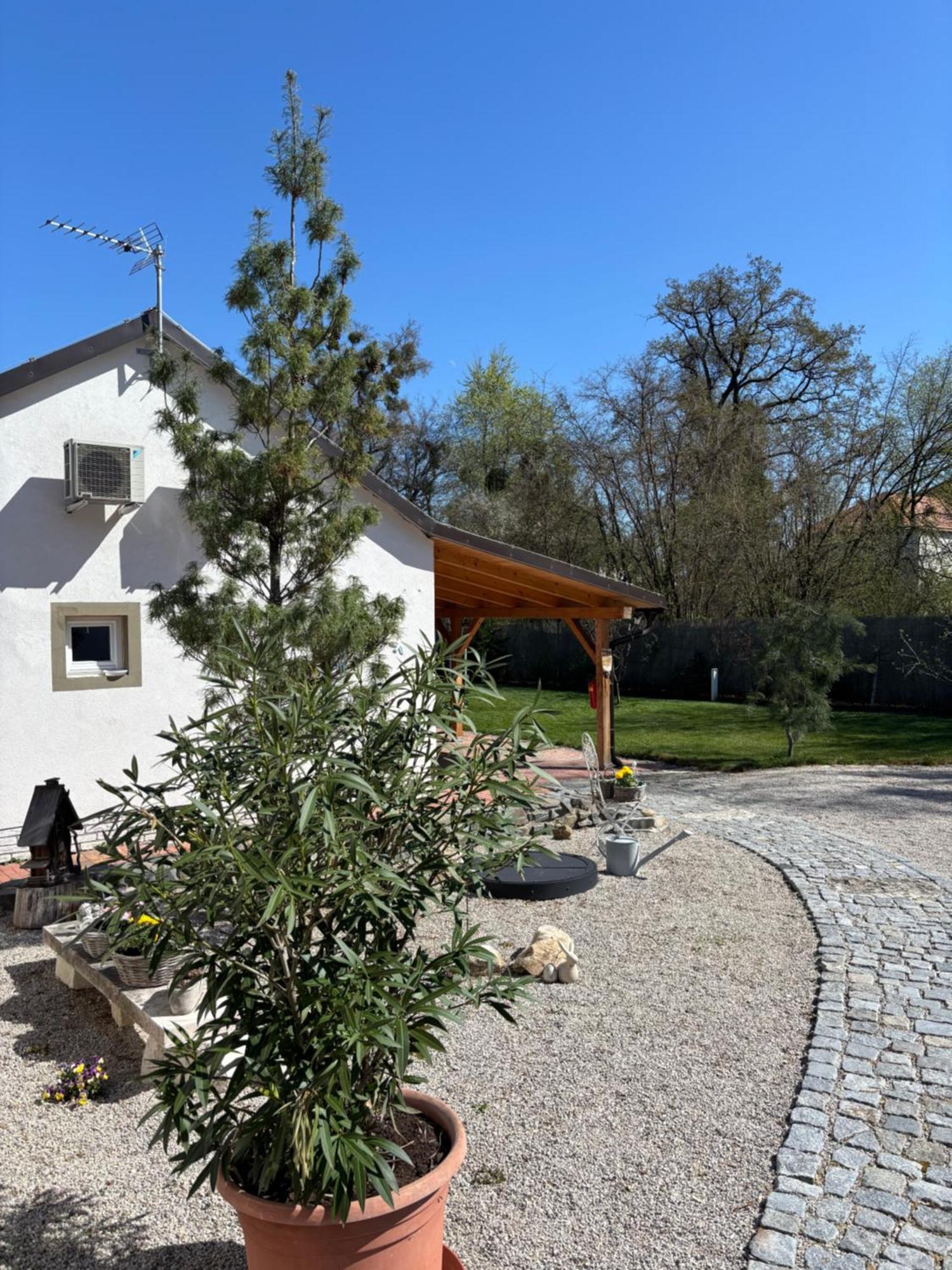 Apartmany Uprostred Zelene Lednice Exterior foto